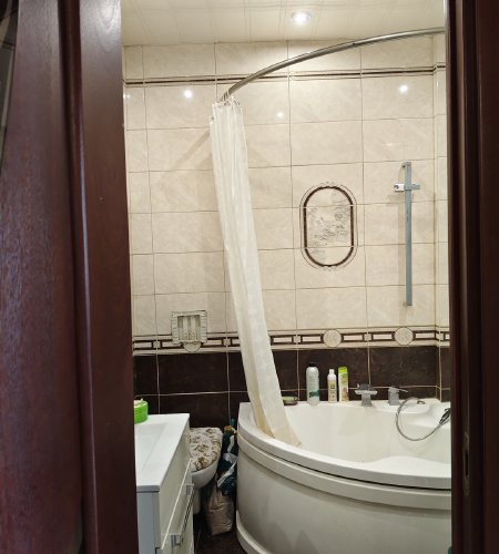 Продается квартира в Свердловском