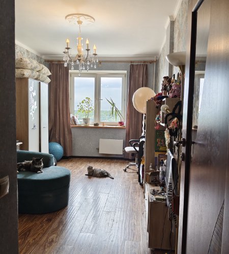 Продается квартира в Свердловском