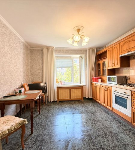 Продается квартира в Строкино