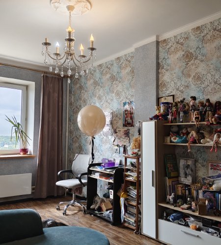 Продается квартира в Свердловском