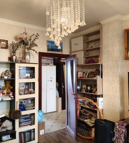 Продается квартира в Свердловском